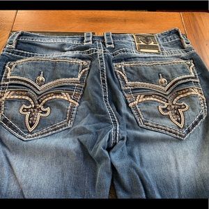 Men’s Rock Revival Jeans